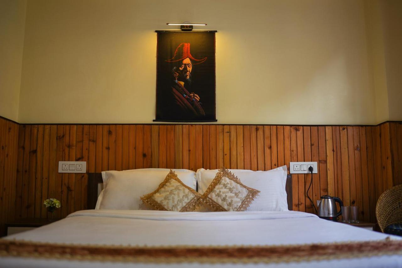Hotel Hill Queen Near Sherpa Gumba Darjeeling Mall 5 Min Couple Friendly Eksteriør bilde